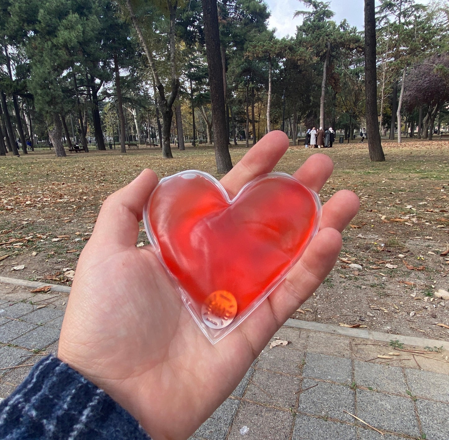 Kalp Şeklinde El Isıtıcı