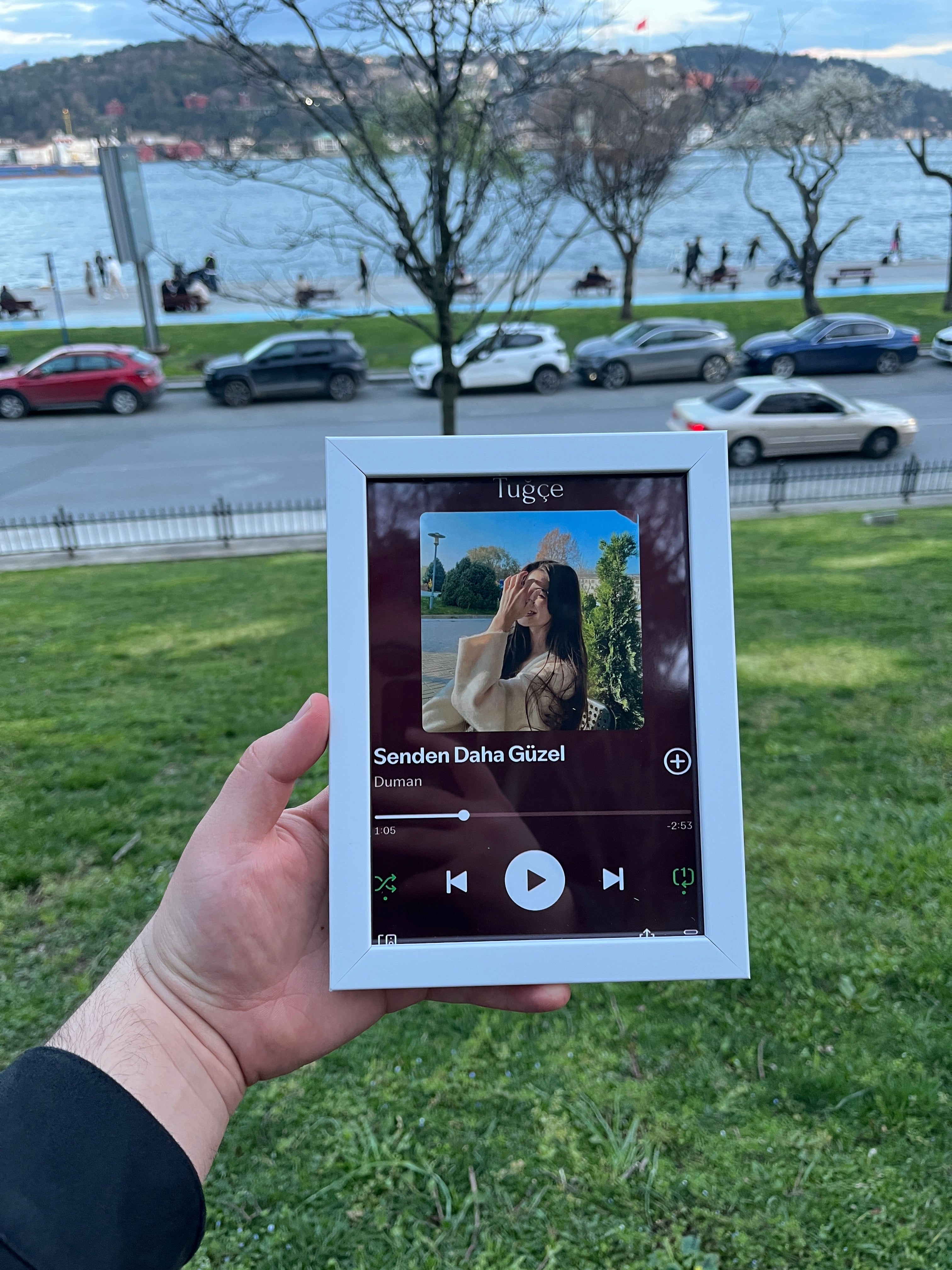 Kişiye Özel Şarkı Çerçevesi