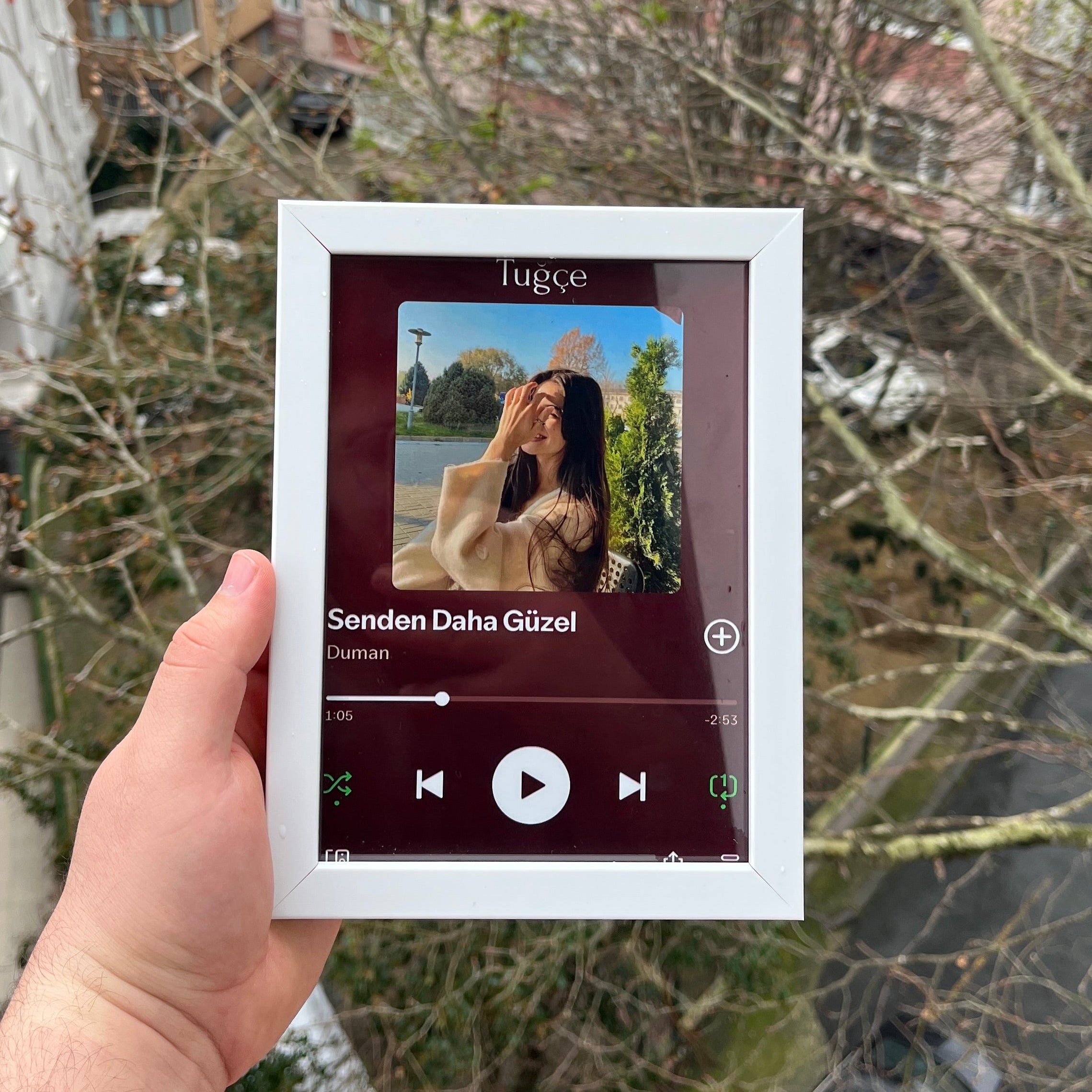 Kişiye Özel Şarkı Çerçevesi